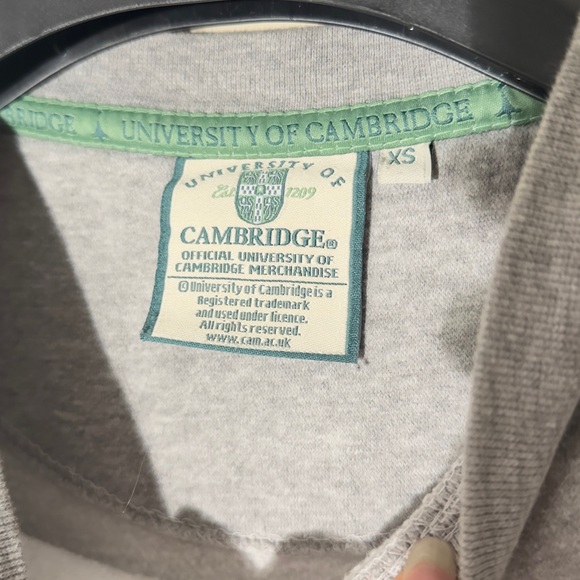 OFFICIAL CAMBRIDGE UNIVERSITY EMBROIDERED CREWNECK - Picture 3 of 4